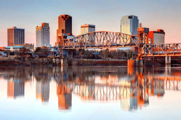 Picture of Little Rock, Arkansas at sunset. Picture is being used for a Newswire blog post about the top media outlets in Arkansas.