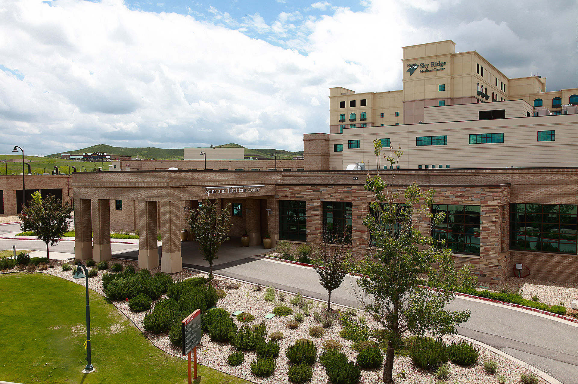 Sky Ridge Medical Center Acquires First Mazor X™ System in TenState Region Newswire