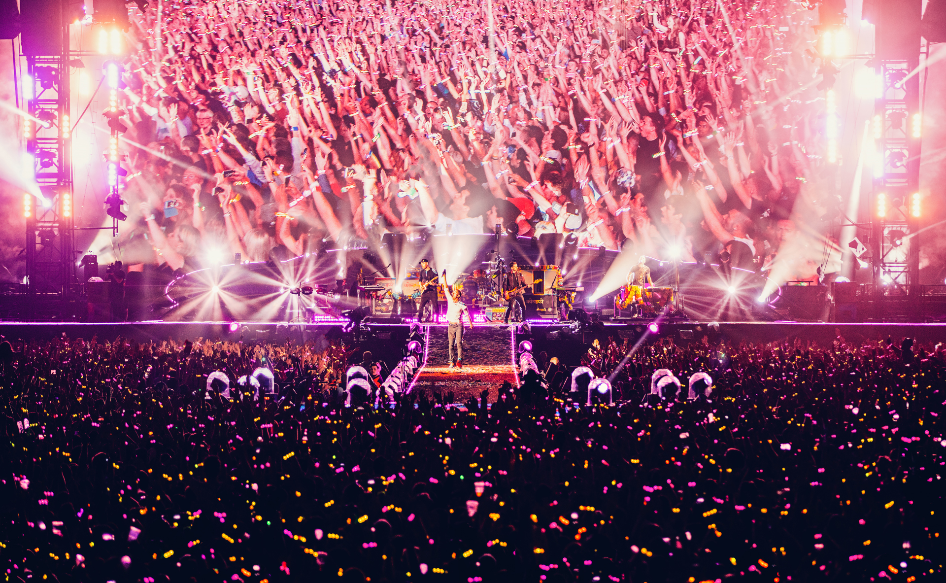 Coldplay's Mylo Xyloto Tour Launched Xylobands LED Wristbands Worldwide
