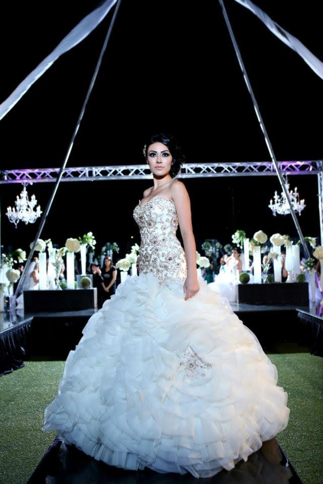 Asian pee shorts South asian bridal expo