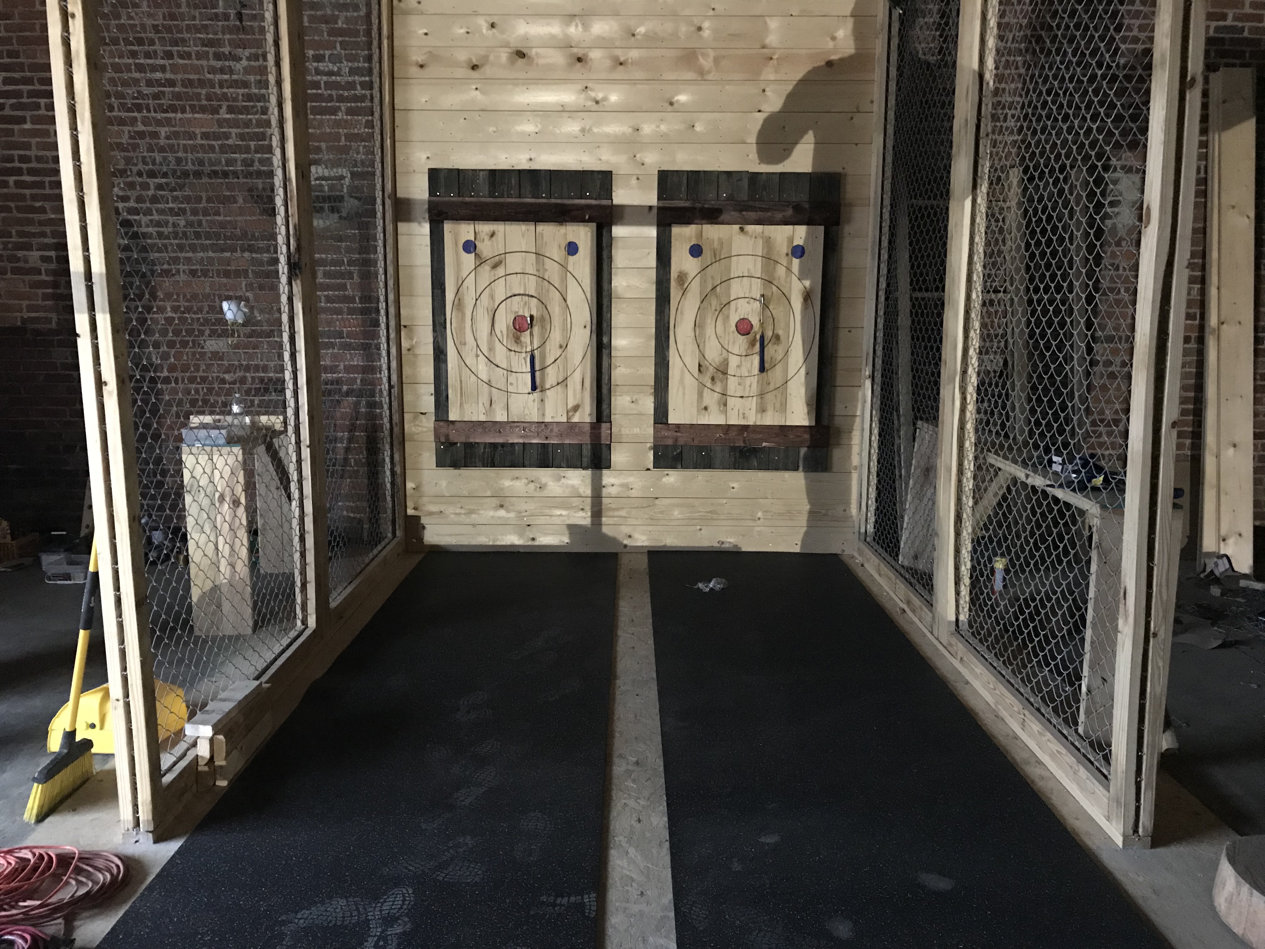 Craft Axe Throwing Brings New Entertainment Experience to South